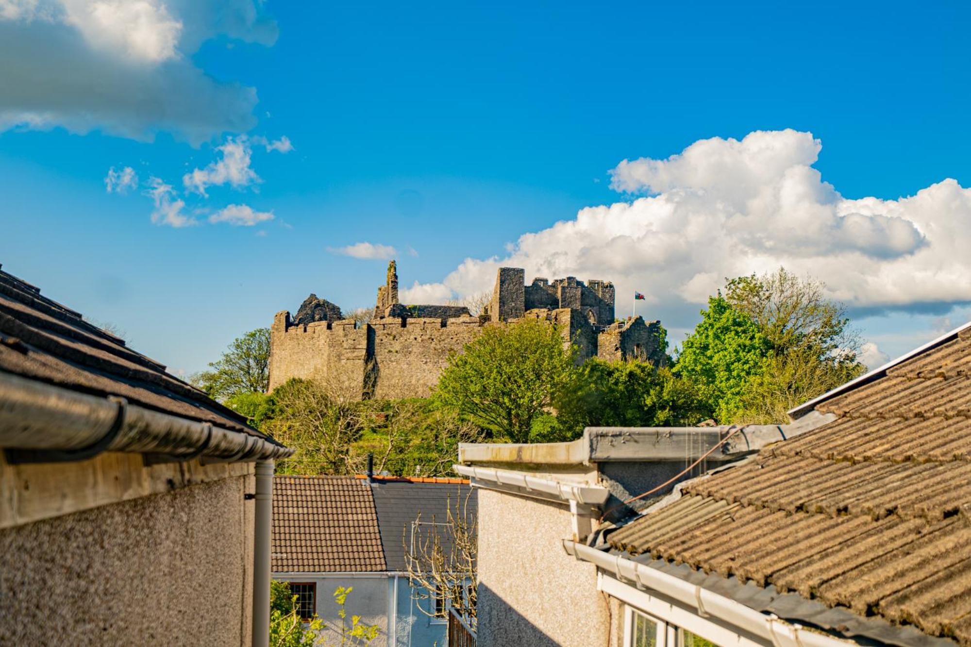 Castleview Coastal Comfort With 2 Parking Spaces Oystermouth Екстер'єр фото
